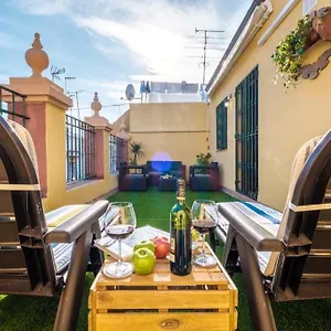 https://triana-penthouse-by-sevillaluxurysuites.es-andalucia.com